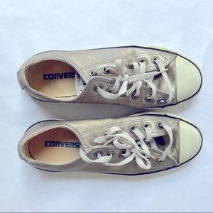 Converse / Leather